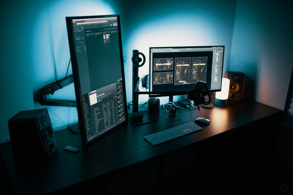 Top 8 Best Vertical Monitors in 2020 – Reviews and Comparison – BinaryTides