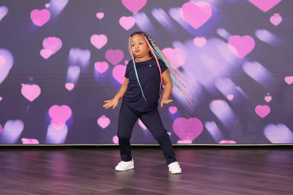 Indy Bugg is a viral kid dancer